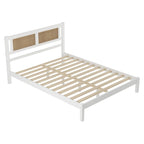 Struttura letto a piattaforma con testiera in rattan e supporto a doghe in legno