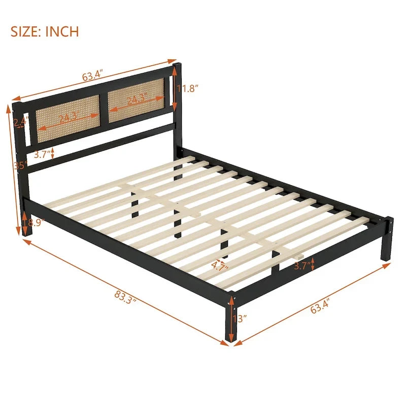 Struttura letto a piattaforma con testiera in rattan e supporto a doghe in legno