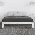Letto a piattaforma in legno massello con giunzioni giapponesi
