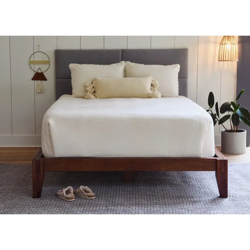 Letto a piattaforma in legno massello con giunzioni giapponesi