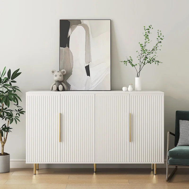 Credenza a pannelli scanalati