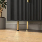 Credenza a pannelli scanalati