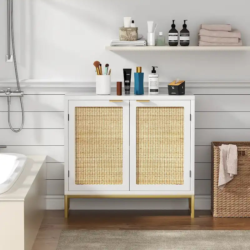 Credenza in Rattan Bianco con Ante e Ripiani
